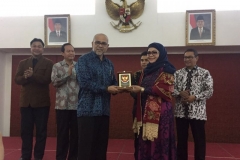 index7892016100529AM_O