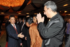 217377_215899351759973_2476767_n43201430018PM_O