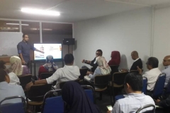 42969381_10156374975738580_1244976655353511936_n