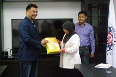 P1010237827201493758AM_O