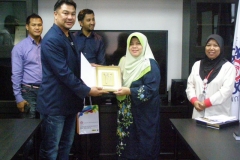 P1010245827201493808AM_O